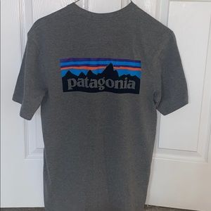Patagonia Men’s Short Sleeve Logo Tee